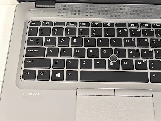 HP EliteBook 745 G3 – AMD PRO A10-8700B, Radeon R6, 8GB RAM - Image 3 of 4