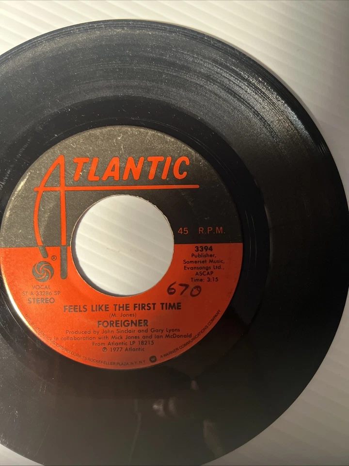45 RECORD - FOREIGNER - FEELS LIKE THE FIRST TIME - Image 2 of 4