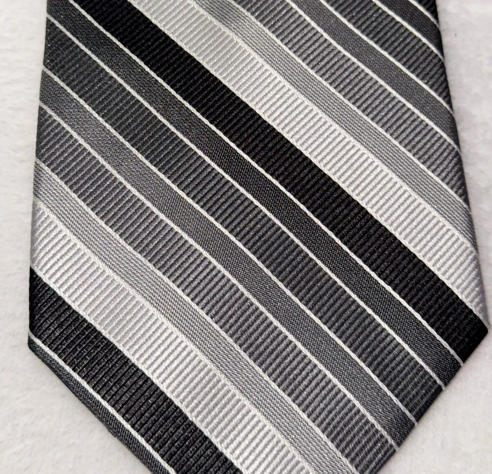 Bachrach Men's Black And Gray Striped Tie NWT (60" Long X 4.0 Wide) - Image 2 of 4