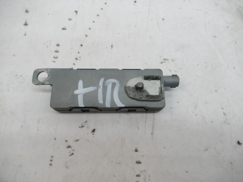 VW Passat 3C B6 05-09 Steuergerät Antennenverstärker hinten rechts 3C9035552A