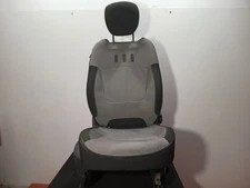 NO TIENE RIGHT FRONT SEAT / GRISS / 77478 FOR RENAULT CAPTUR 0.9 TCE 12V ECO