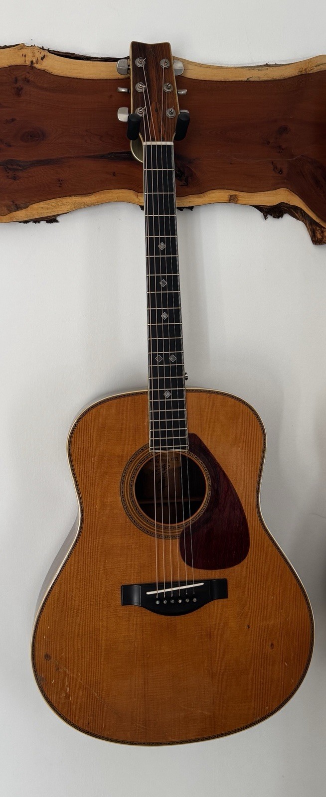 YAMAHA FG-2000 1974 Used Acoustic Guitar