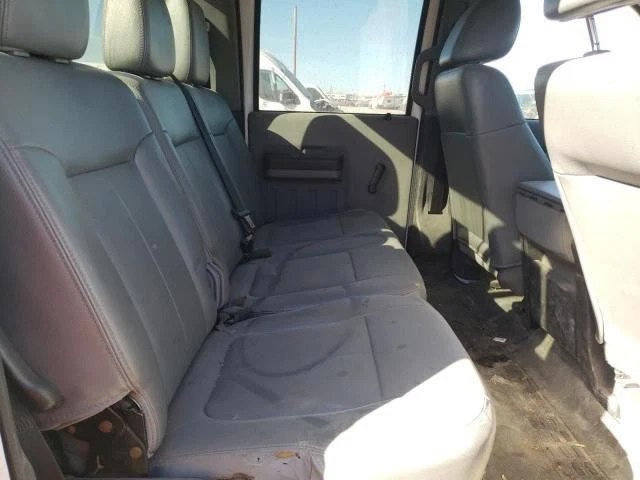 Bomba de dirección asistida para camioneta Ford F250SD 11-16 3759058 Foto 2 de 4