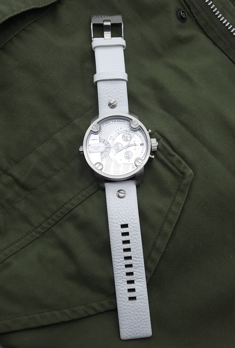 Diesel DZ-7265 Little Daddy Watch - Large Dial - White / Silver