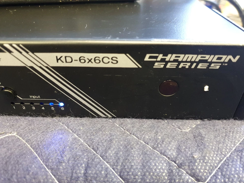 Key Digital KD-6x6CS Audio Video Distribution AMP Switch, no remote control - Image 2 of 4