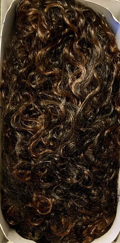 MOTOWN TRESS SK Charm Wig Color F1B/27/30 Simple Cap Full Body Curls Side Part - Picture 3 of 3