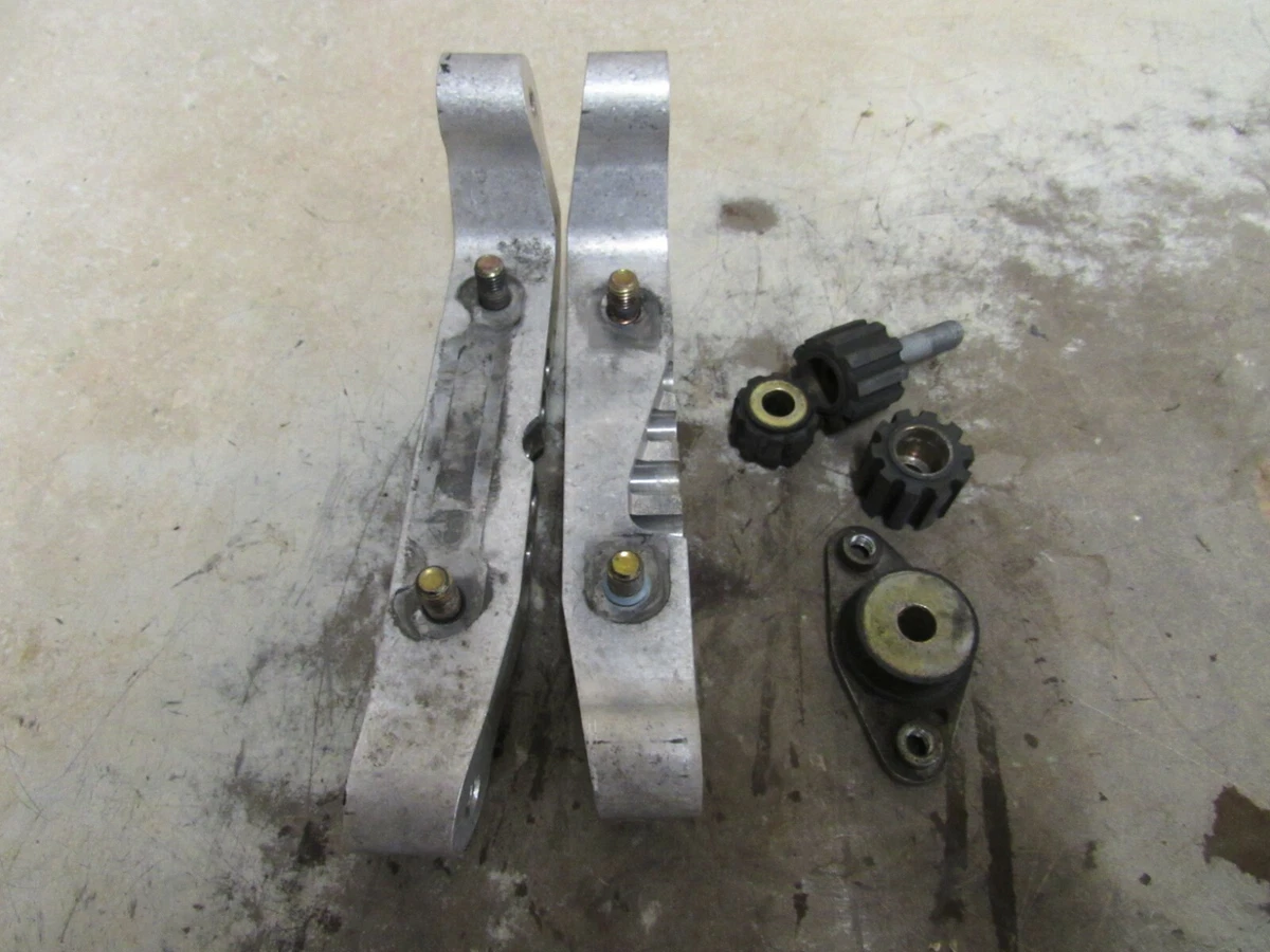 9713 C5/C6 Corvette HiPerformance Adjustable Motor Mount, 51 OFF