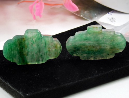 Paire De Boucles D'Oreilles En Pierres Véritables Avec Hématite Et Jade Vert. Montage Plaqué Or