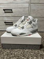 Size 9 - Jordan 4 Retro Mid White Oreo