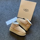 UGG Classic Ultra Mini Platform Boots Sand Beige Suede Womens Size UK 6 EU 39 US
