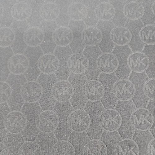 Michael Kors Laptop Case Neoprene Black Signature Embossed Zip Around Padded - 第 3/15 張圖片