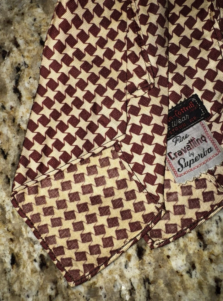 Vintage Cravattino by Superba Wine & Cream Houndstooth Necktie Cravat - Image 3 of 3