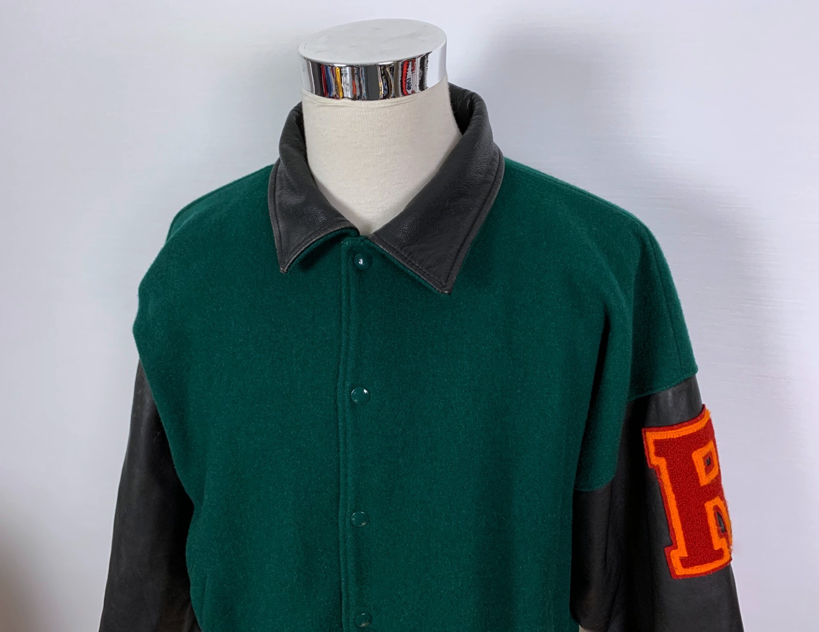Vintage Reebok XL Varsity Bomber Jacket - Streetwear Style image 2