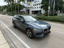 2025 Volvo V60 Cross Country B5 AWD Plus