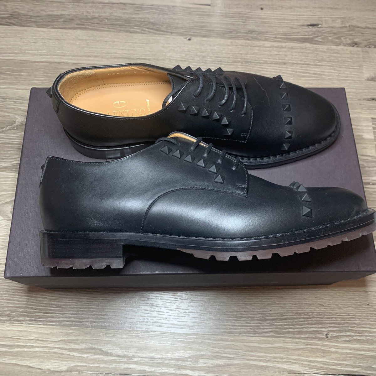 Valentino Rockstud Derby dress shoes Valentino Garavani Rockstud M-Way leather Derby shoes  main image 2