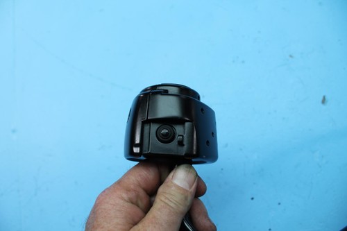 INTERRUPTOR FARO CONTROL MANILLAR IZQUIERDO HARLEY-DAVIDSON SPORTSTER 1347 12 - Imagen 6 de 8