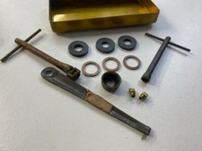PRIMUS Repair Service Kit Plain Pressure Stove Vintage Jet Spanner Pricker Tin 1