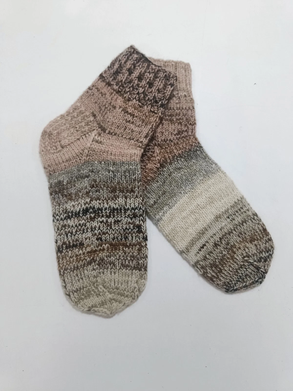 Size 10-11 women 9-10 men US/ 42-43 EU Hand knitted wool blend socks