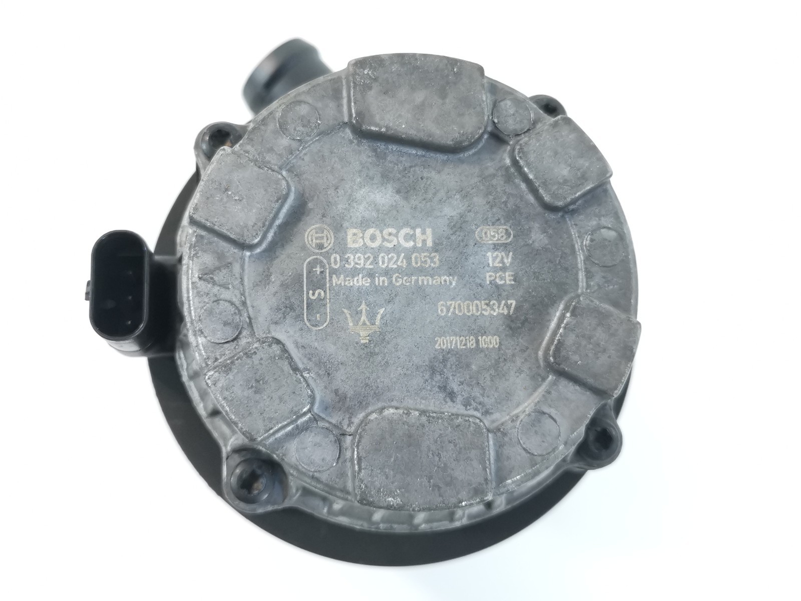 Maserati Levante 2018 Auxiliary water pump P/N 670005347