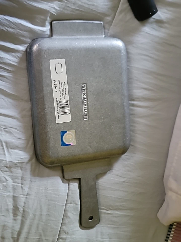 De colección Stanfor State NCAA Wilton Armetale Sartén Chisporroteo Estufa/Sartén Parrilla Gourmet Foto 3 de 4