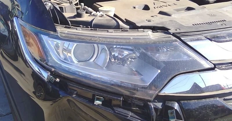 2016 Mitsubishi Outlander Passenger Headlight Halogen Headlamp 8301C980 - Image 2 of 4