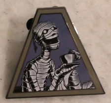2025 Disney LR Haunted Mansion Mummy Ghost Puzzle Mystery Box Pin