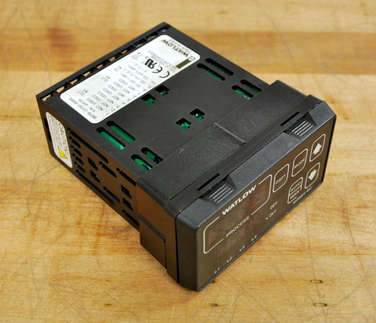Watlow 987B-22DD-AARR Process Control - Temperature Controller - USED