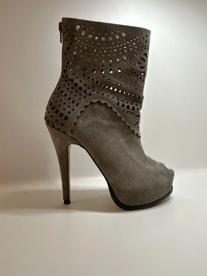 Pour la victoire Botines Tacones Altos Tacones de Aguja Gris Gamuza Botines Cremallera Trasera 6 Foto 4 de 4