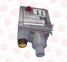 ALLEN BRADLEY 836T-T253JX81X15 / 836TT253JX81X15 (USED)