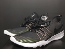 nike free tr 7 metallic