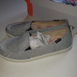 women's minnow slip on sneaker