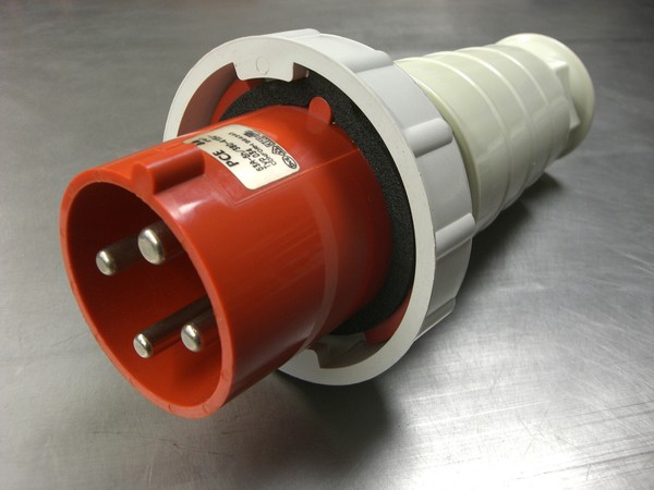 Cee-Stecker 63A 400V 4-Polig 6H IP67 Mit Pilotkontakt Pce 034-6-image