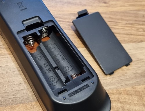 JVC RM-C1730 REMOTE - Picture 3 of 4