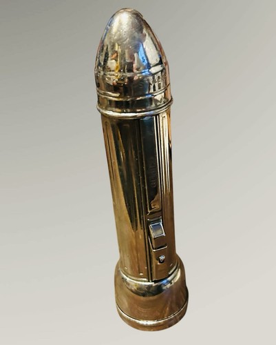 -VINTAGE- USA Made ribbed stainless steel flashlight - Picture 6 of 7