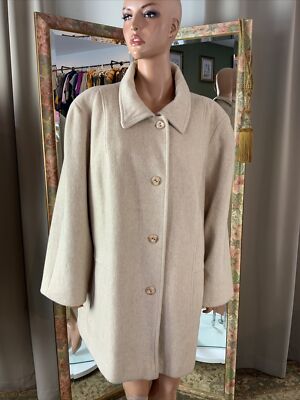 Vintage Beige Mystic Women's Size 22 Petite Jacket  Hip Length Bust 52''