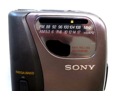 Sony Walkman WM-FX323 AM/FM Radio Stereo Cassette Player MEGA BASS