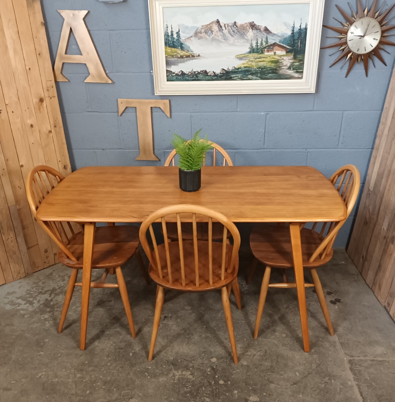 STUNNING ERCOL PLANK DINING TABLE AND 4 CHAIRS MID CENTURY VINTAGE