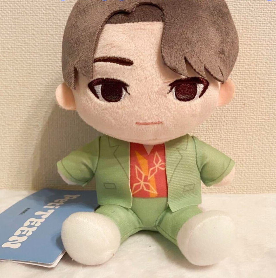SEVENTEEN THE8 PetiTEEN Osuwari Plush Doll 16cm SECTOR17 Sitting