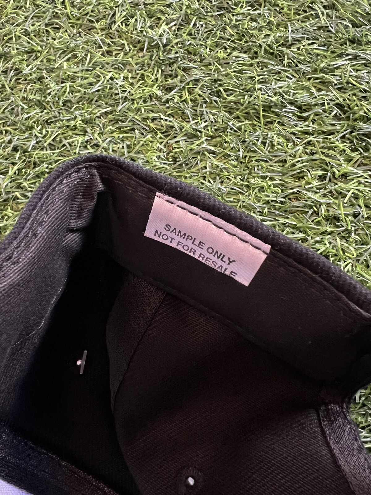 Vintage 1997 SAMPLE AUNIVERSAL STUDIOS Looney Tun… - image 3