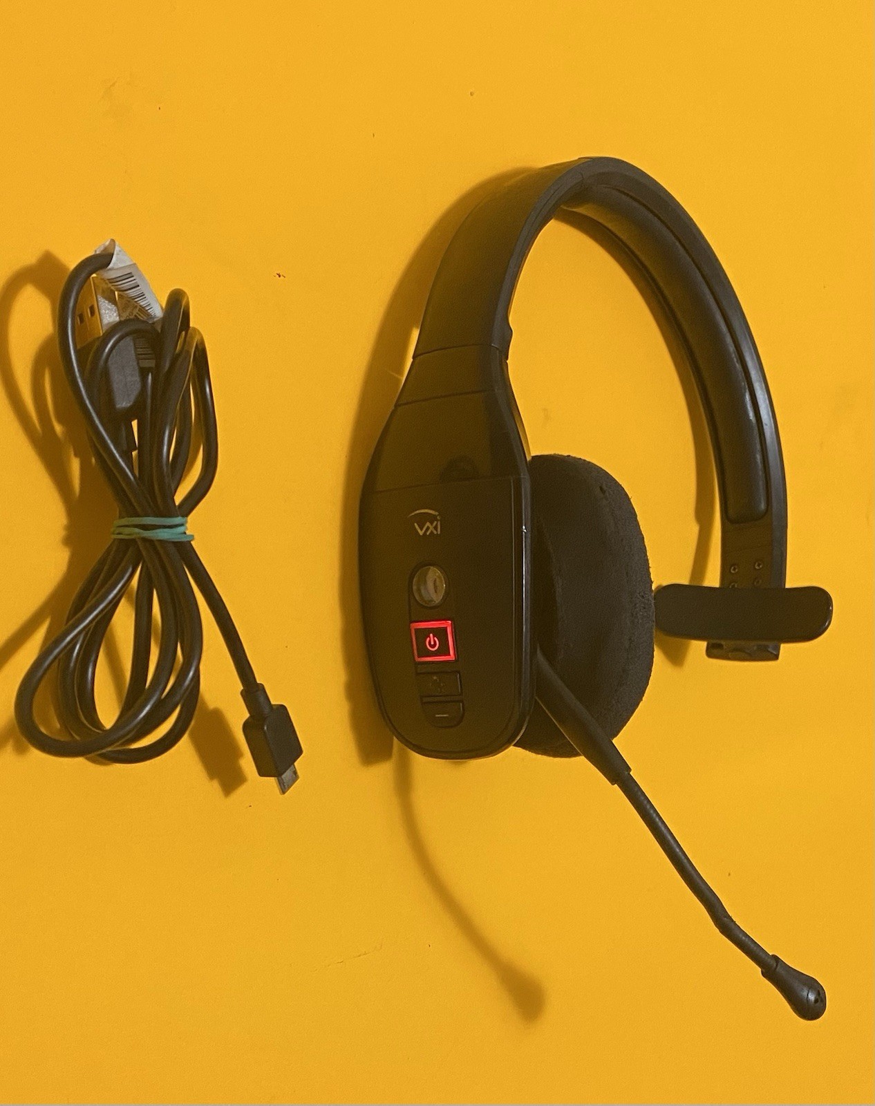 Blueparrot B450-XT Bluetooth Headset with Noise Cancelling Working