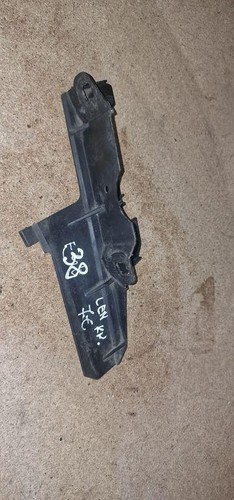 BMW 7 E38 Rechte Scheinwerferhalter 1301073 2.80 1999 33750849