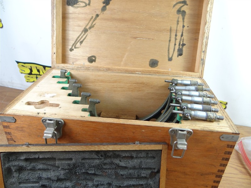 NICE MITUTOYO 6-12" MICROMETER SET COMPLETE W/ STANDARDS & CASE