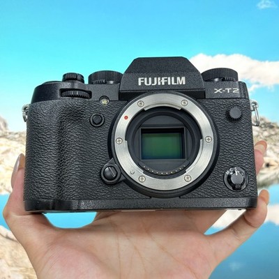 Fujifilm Fuji X-T2 XT2 24.3MP Mirrorless Digital Camera Body Only English