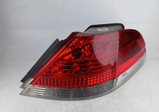 Feu arrière BMW 750