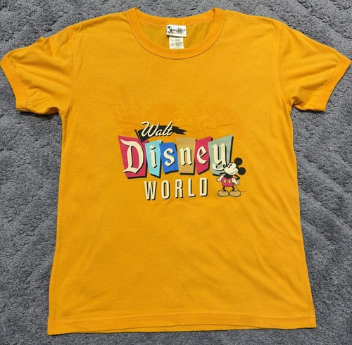 Vintage 90s Walt Disney World T Shirt Size Medium Yellow