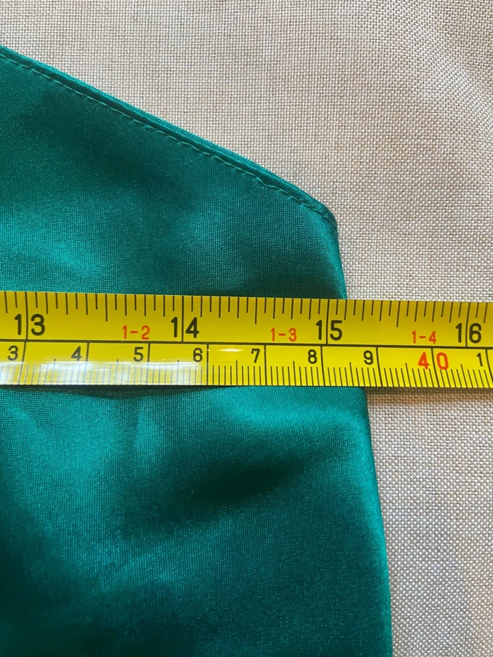 Conjunto de camisola satinada vintage Victoria's Secret etiqueta dorada verde corte alto P petite Foto 2 de 4