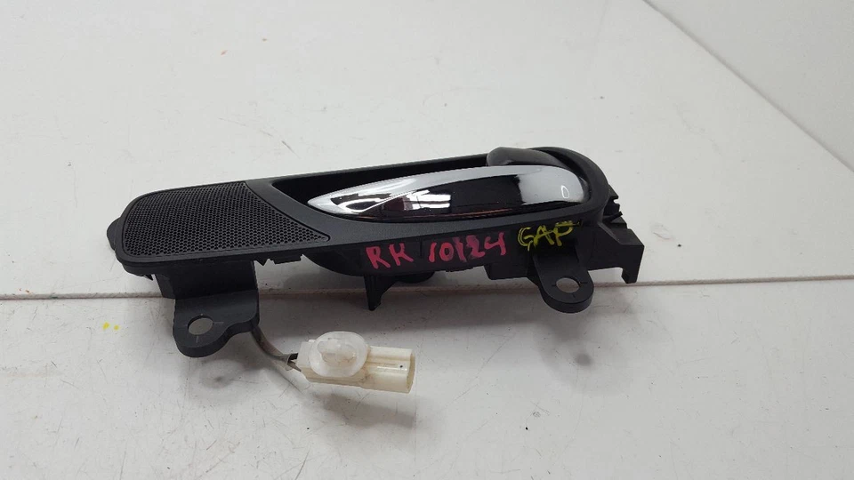 Manija interior de la puerta del pasajero trasero derecho 2006-2013 Lexus IS250 Foto 2 de 4