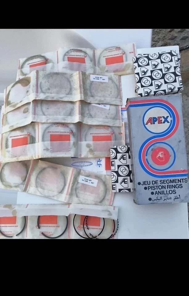 Genuine Land rover series 2.6 6 size 010 Piston Ring X6 hepolite RTC241110 NOS - Image 3 of 4