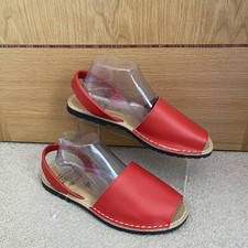 AVARCA Menorquina Red Leather Slingback Flat Sandals Size UK 7.5 / EUR 41 - NEW