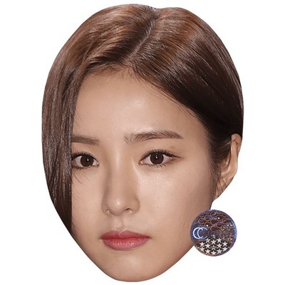 Shin Se Gyeong (Ohrringe) Großer Kopf. Größer als das Leben Maske.
